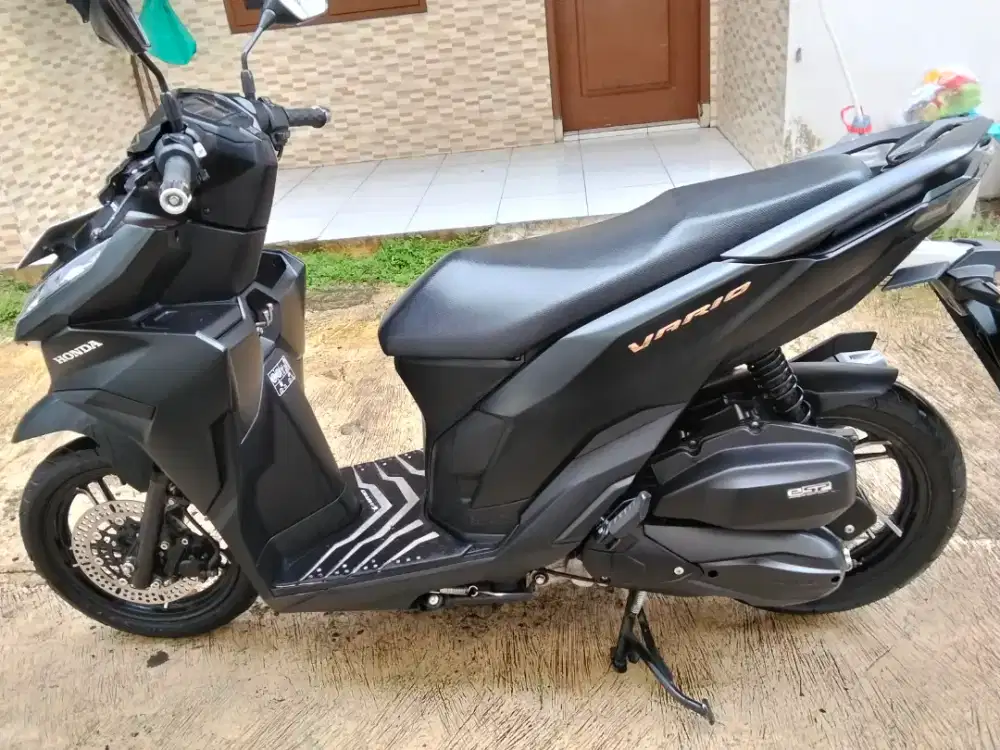 HONDA VARIO 125 KEYLES 2024 LOW KM