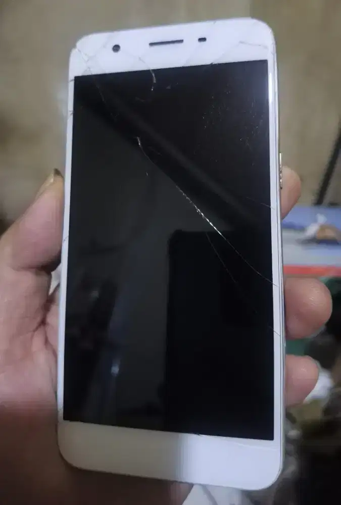 Oppo A39 4/64 GB awalnya normal