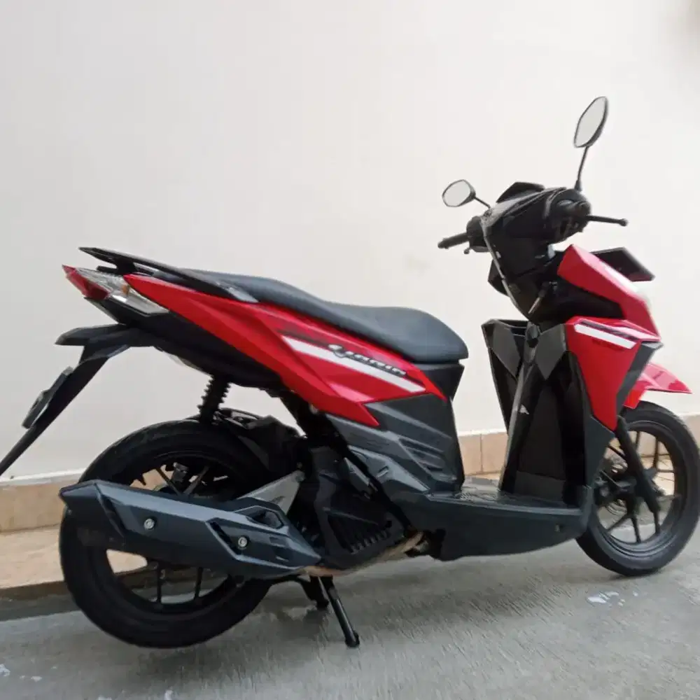 HONDA VARIO 125 CBS ISS LED TAHUN 2017 CASH / KREDIT MURAH DP 500
