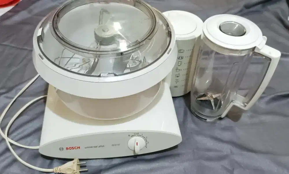 Mixer Bosch Universal MUM 6N11