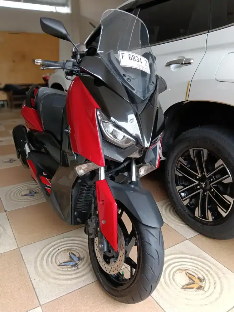 Xmax 250 ABS 2018 F Cianjur pajak idup mulus rawatan