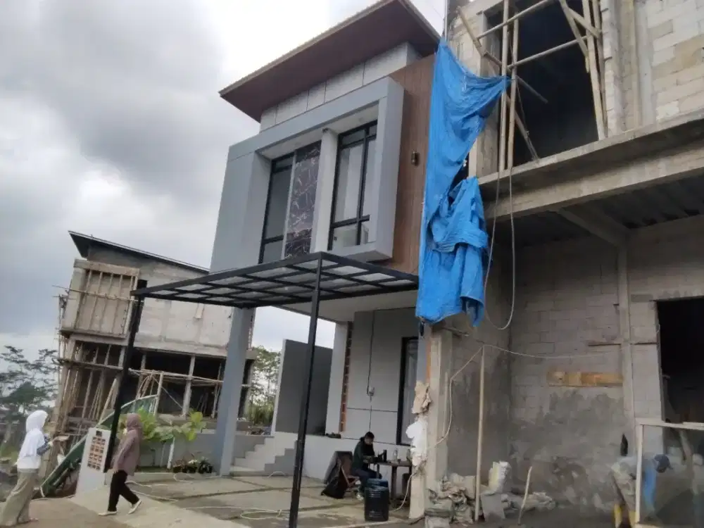 RUMAH 2 LANTAI DEKAT GEDUNG SATE
