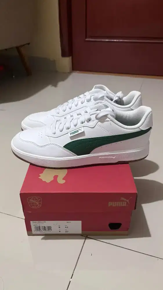 Brand New in Box Sepatu Puma Court Ultra Lite White-Vine Size 42