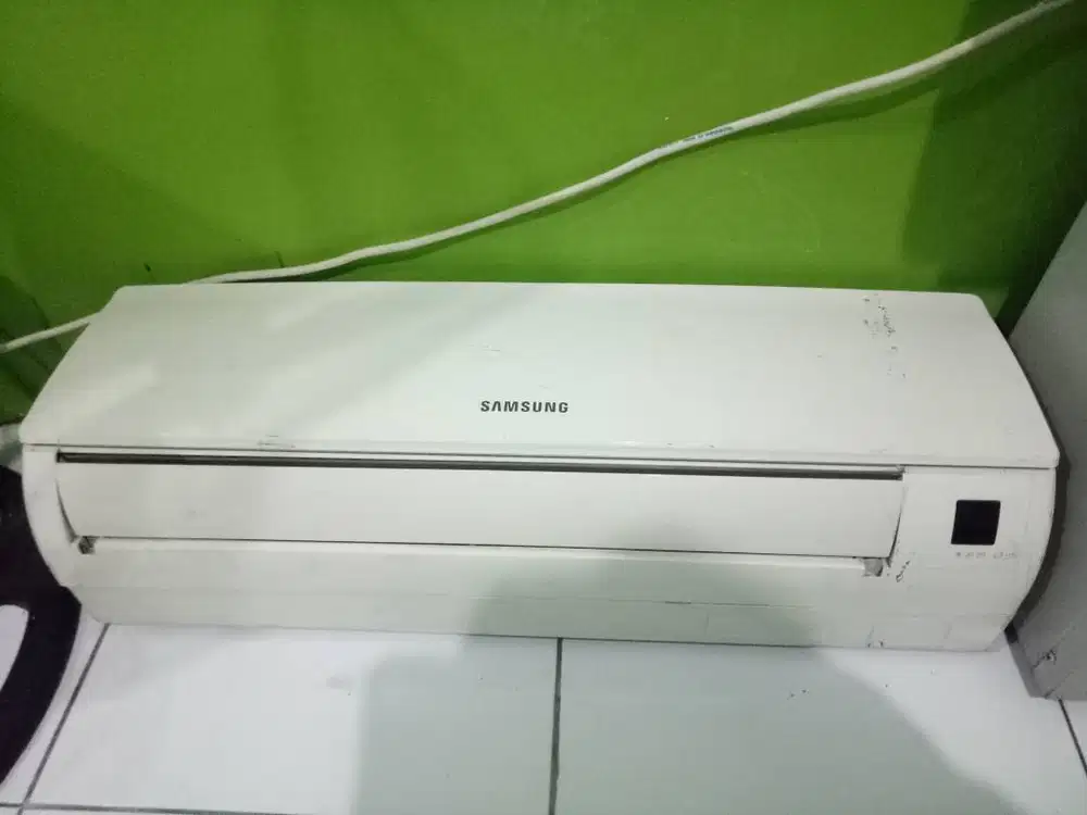 Indoor ac samsung normal tidak ad kebocoran pipa..
