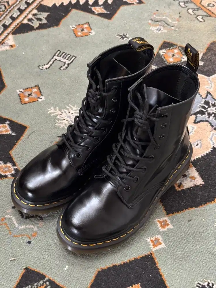 original Dr Martens black smooth Sz 39 Eu - 6 UK original like new!