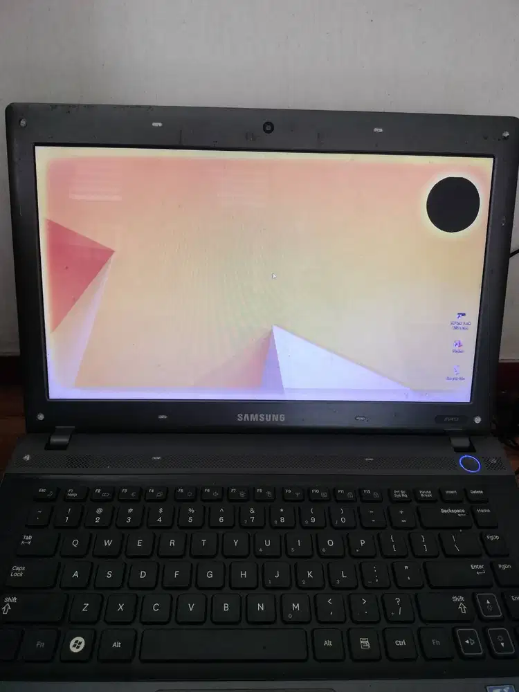 Laptop Samsung RV413