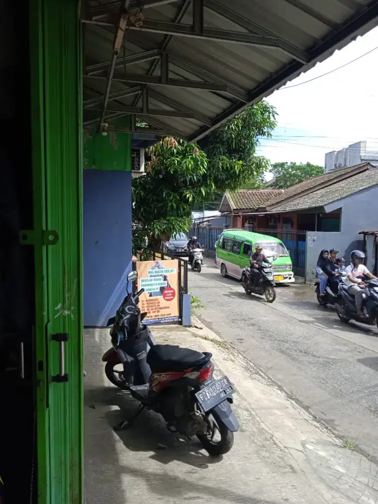 Dikontrakan kios pinggir jalan tanah baru bogor