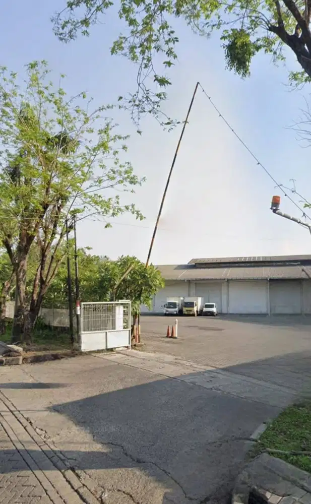 DISEWA GUDANG RUNGKUT INDUSTRI SIAP PAKAI/HUNI  LB 2000M2 LT 7460M2