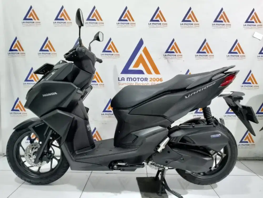 DP500RB HONDA VARIO 160 CBS THN 2023 (TT/CASH/KREDIT)