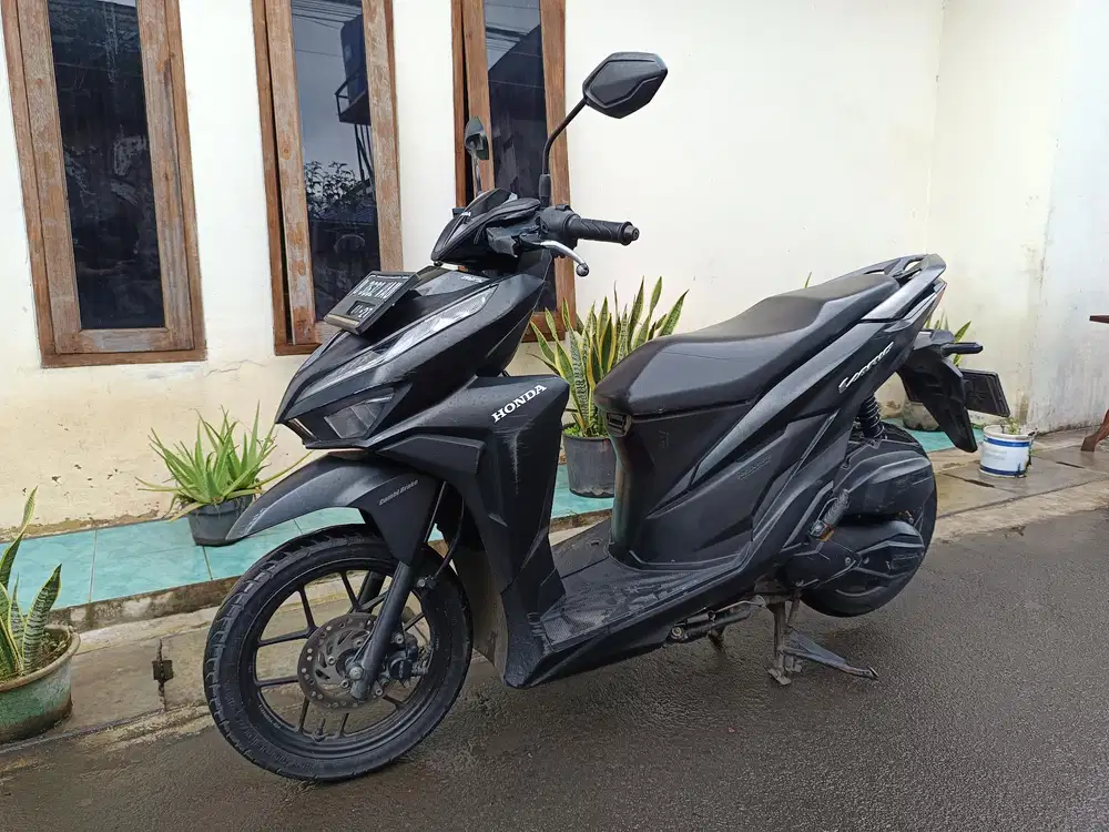 Di jual cepat vario led new 125 2022 kunci siap pakai