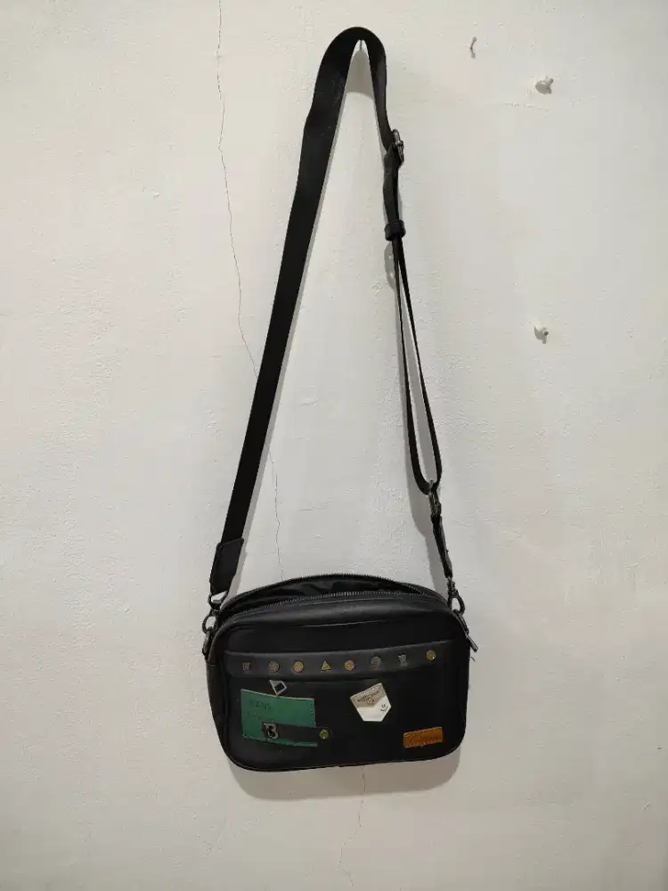 tas sling bag syntectic leather