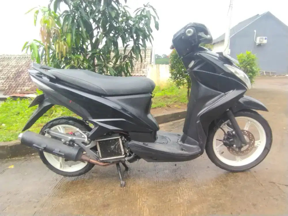 Xeon 2011 surat komplit