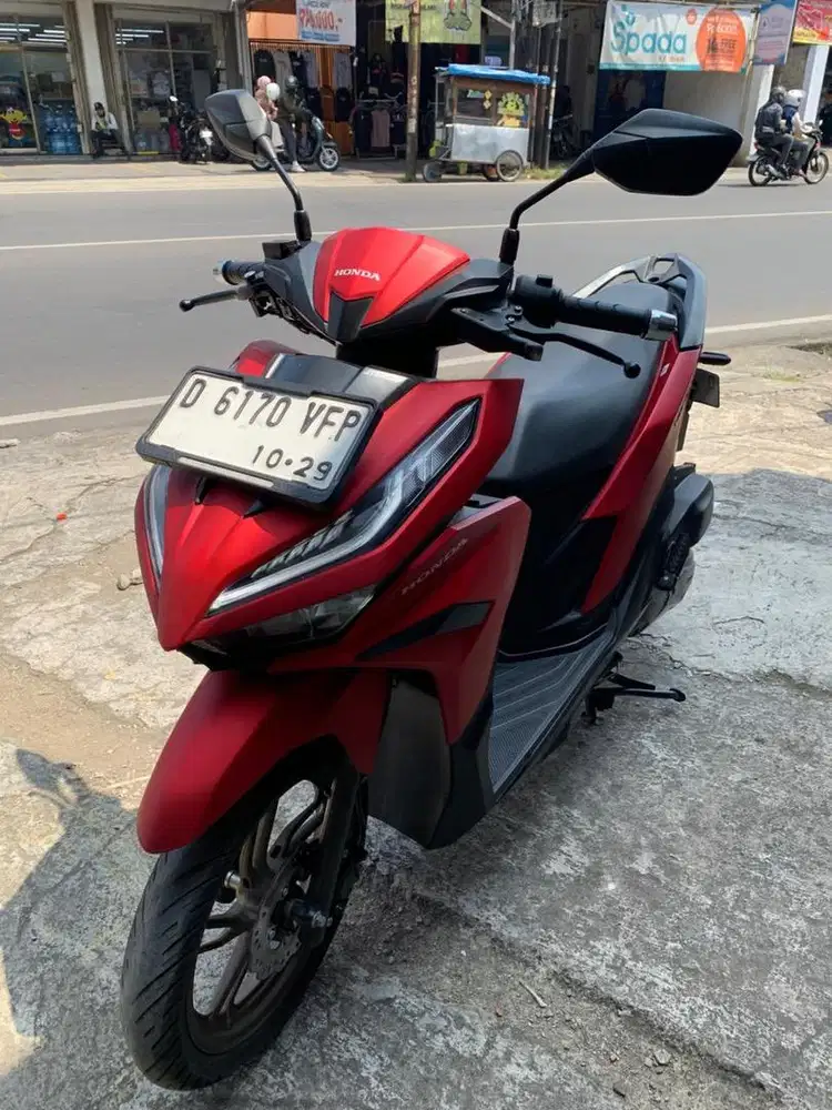 Honda vario 125 cbs iss thn 2024