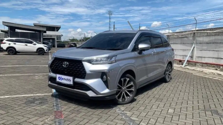 DP MURAH - Toyota Avanza 1.5 New Veloz Q TSS Bensin AT 2021 Silver