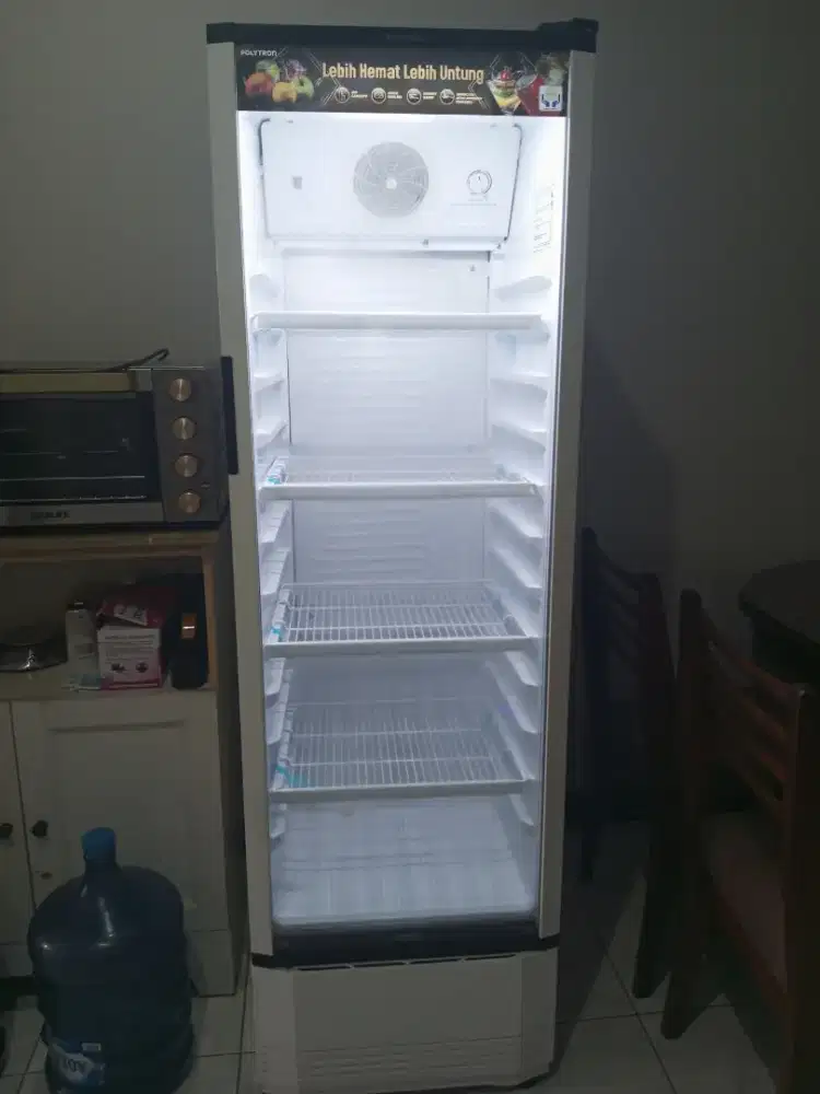 kulkas showcase cantik