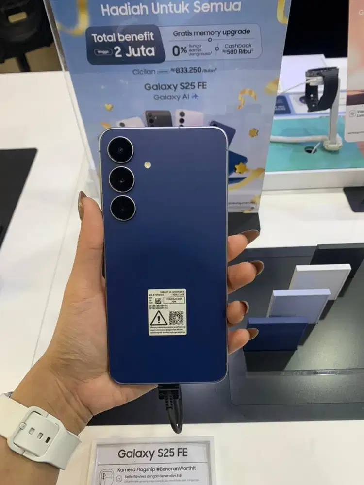 SAMSUNG GALAXY S25 FE 5G