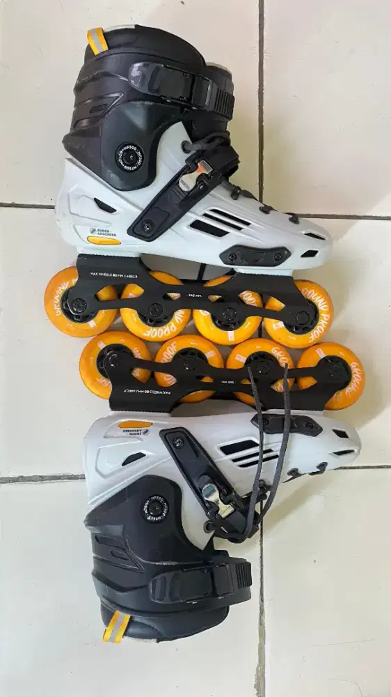Sepatu roda inline skate Oxelo Mf500 yellow dan pelindung badan