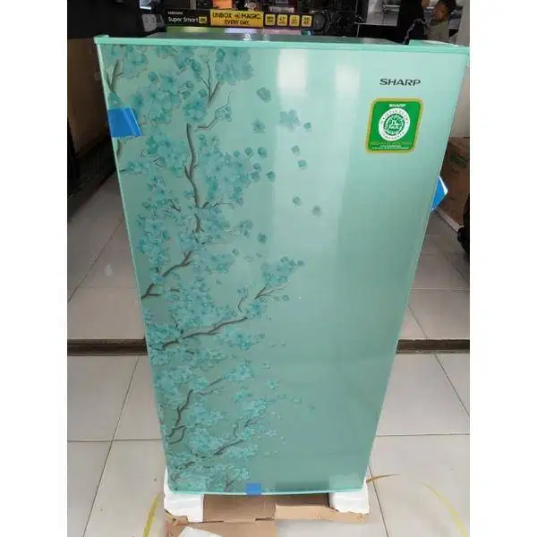 Jual kulkas 1pintu sharp pemakaian 1tahun lok telagasari 500rb