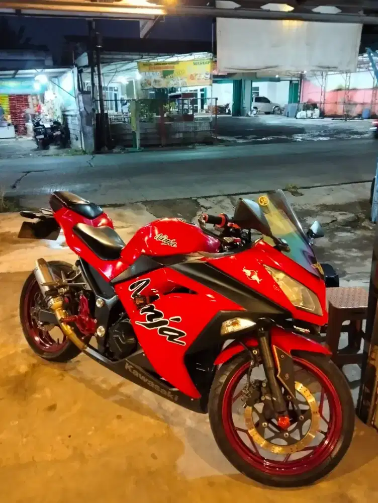Dijual ninja 250 fi
