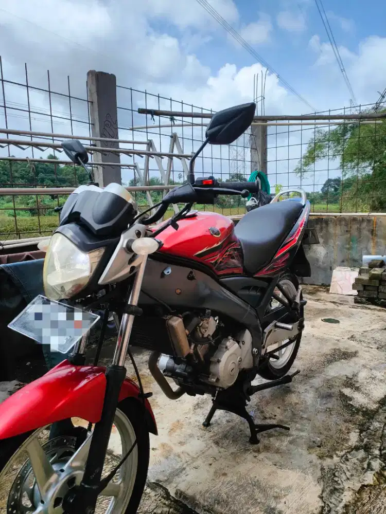 Dijual Vixion Old 2010