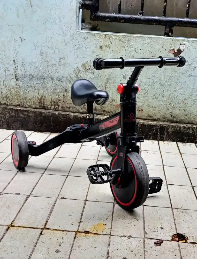 Sepeda Anak Balita Roda Tiga Merk Exotic, Cipinang