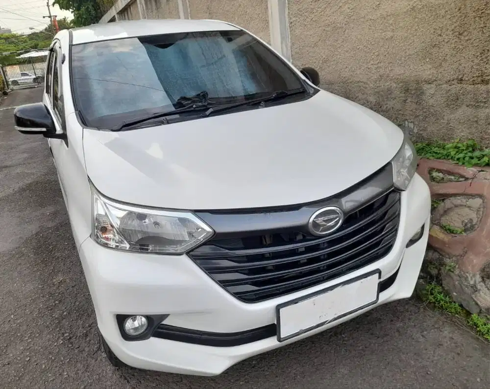 Xenia 1,0 D M/T  Th.2016 Harga 103jt Nego