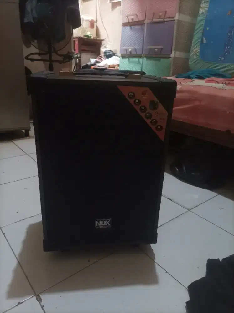 Jual speaker aktif nixnox-1001 10 inci