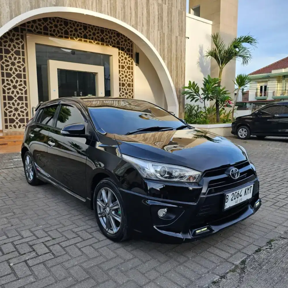 Toyota Yaris TRD Sportivo Matic 2015