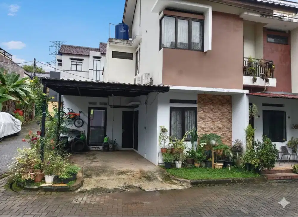 Dijual Rumah Strategis Dkt MRT Lebak Bulus di Ciputat Tangsel IP-17700
