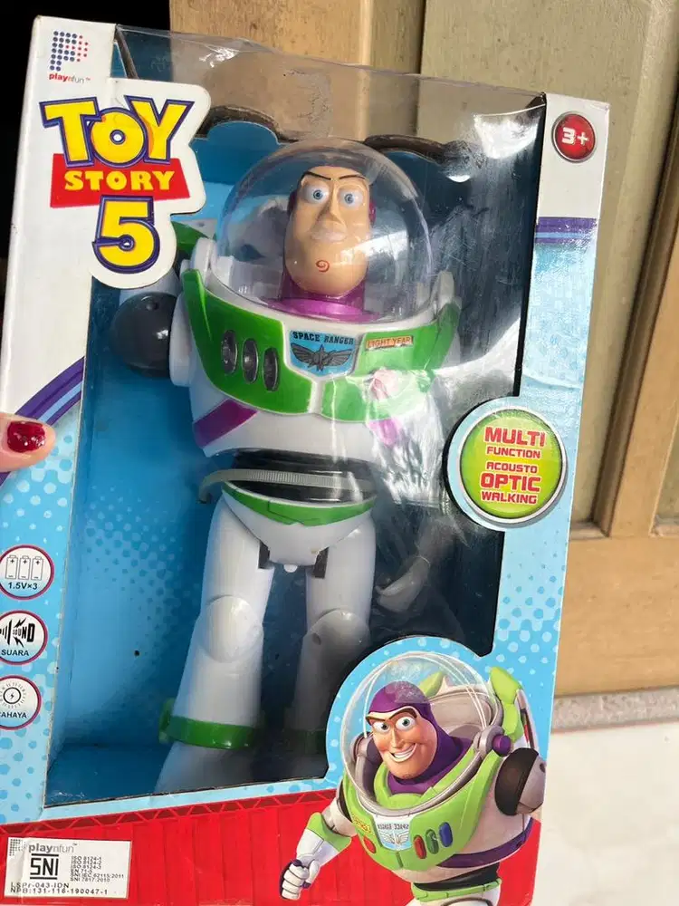 Walking Robot Buzz LightYear Toy Story 5 Sound & Light 360° Mega Act