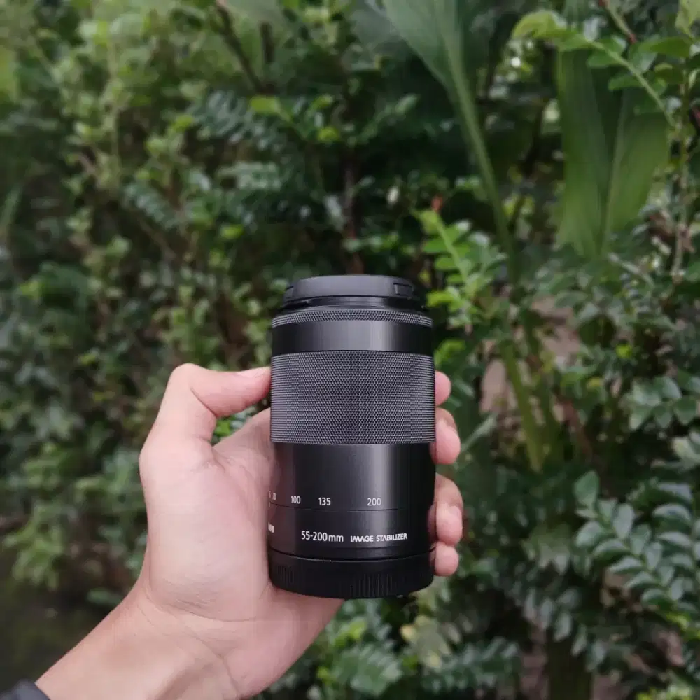 TELE CANON 55-200MM BLACK FOR MIRORLESS CANON BANYAK DI CARI