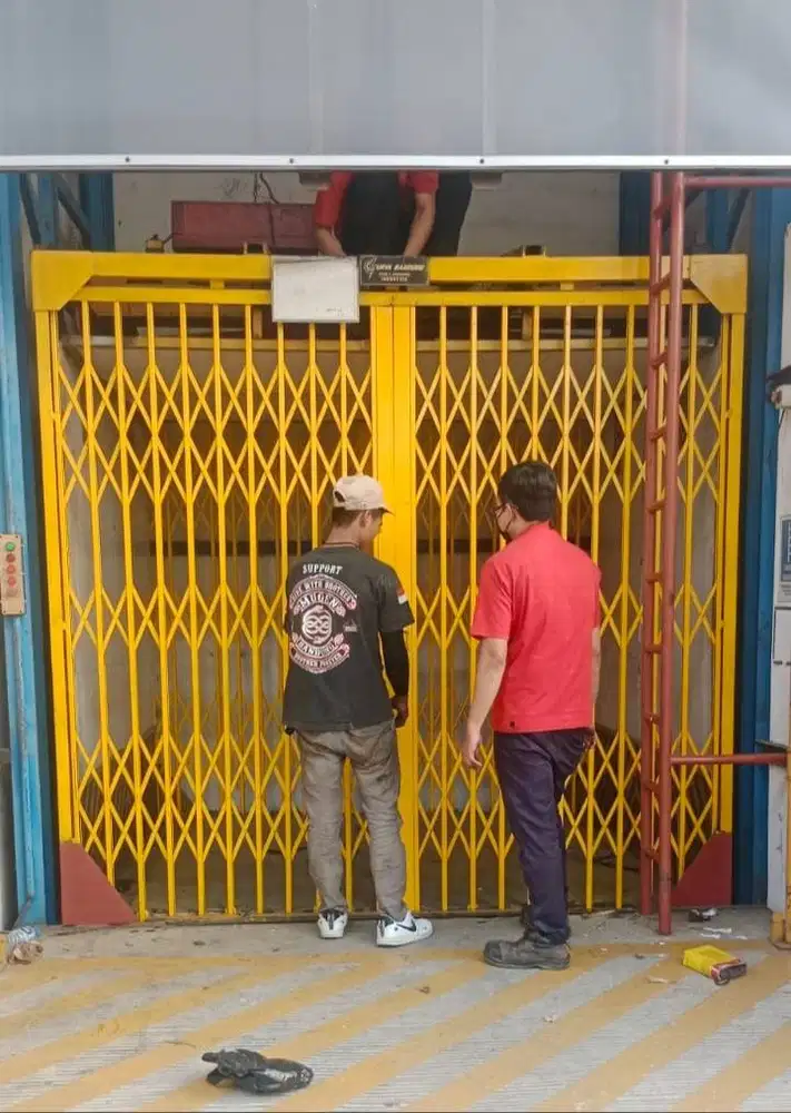 Pagar Harmonika Gerbang Folding Gate Pintu Toko Rolling Door Bandung