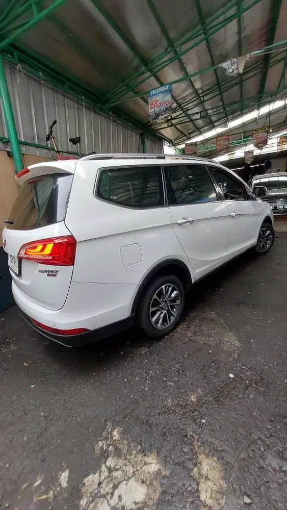 Wuling CORTEZ L T LUX cvt 1.5 AT Turbo Sunroof 2019 TOP