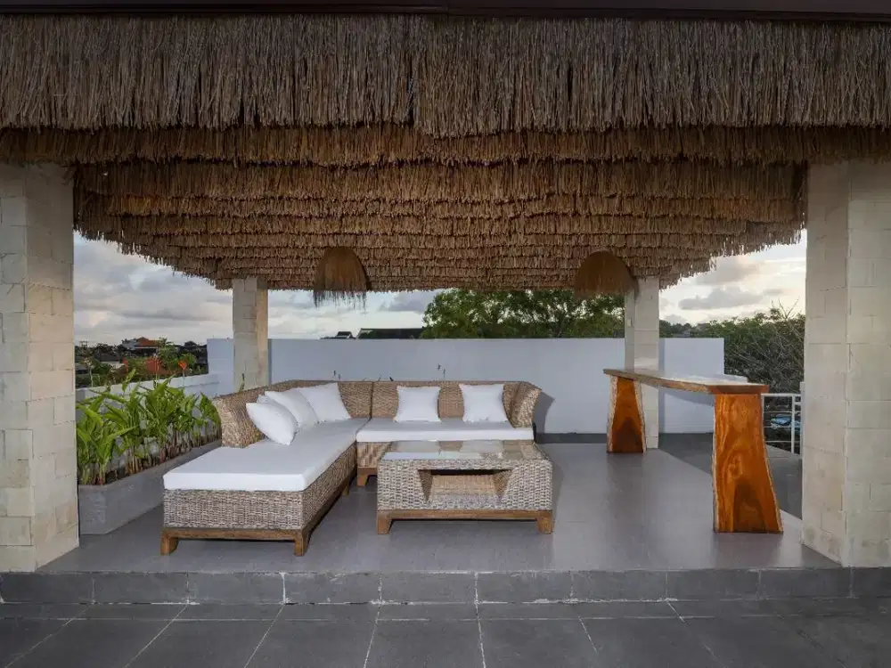 FOR SALE FREEHOLD VILLA WITH OCEAN VIEW · NUSA DUA