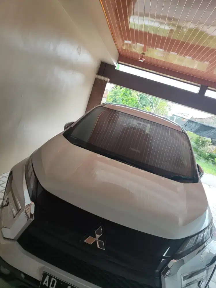 Xpander ultimate putih 2022 tangan pertama