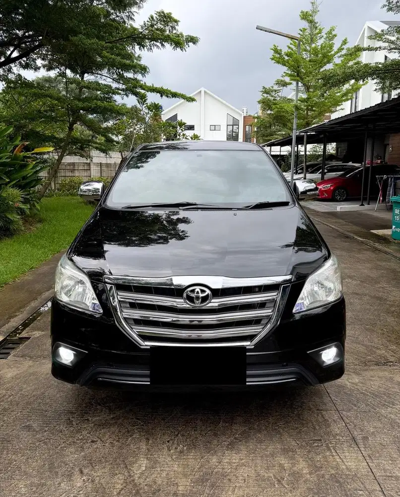 Toyota Kijang Innova G Diesel A/T 2014/2015 Low Km 90 Rb Istimewa V