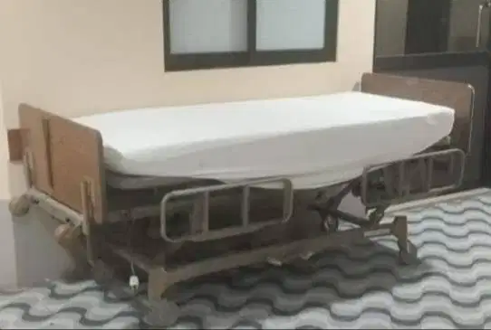 Bed Tempat Tidur Pasien Elektrik Merk HillRom