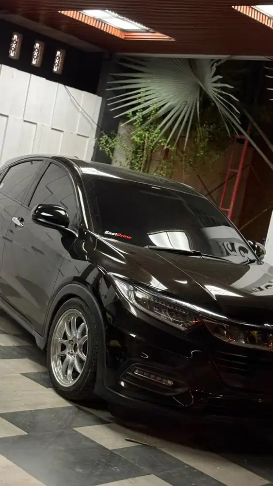 JUAL CEPAT HR-V SE 2018 PAKET GANTENG