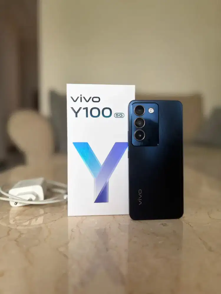 Di Jual HP VIVO Y100 SECOND INSTIMEWA