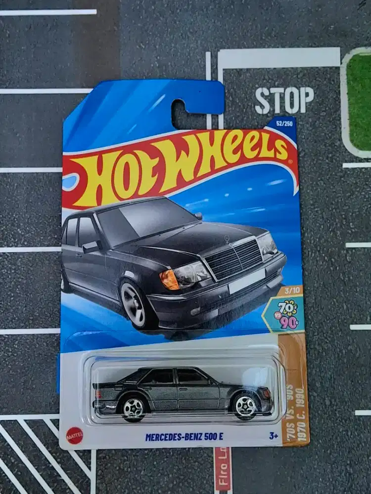 Hotwheels Reguler Mercedes Benz 500 E