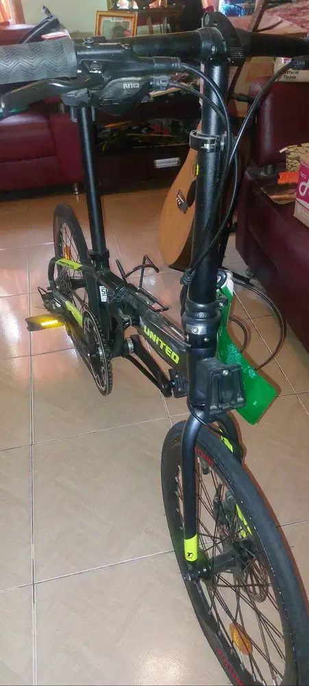 Sepeda lipat phantom 3.0 (like new)
