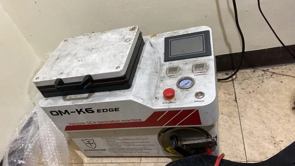 Alat vacum lcd + laminating Oca Master OM-K6 edge