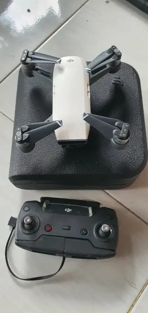 Jual drone DJI SPARK