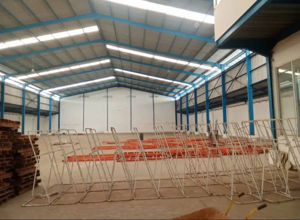 Gudang Besar di Pergudangan Marunda Center -Tarumajaya Bekasi