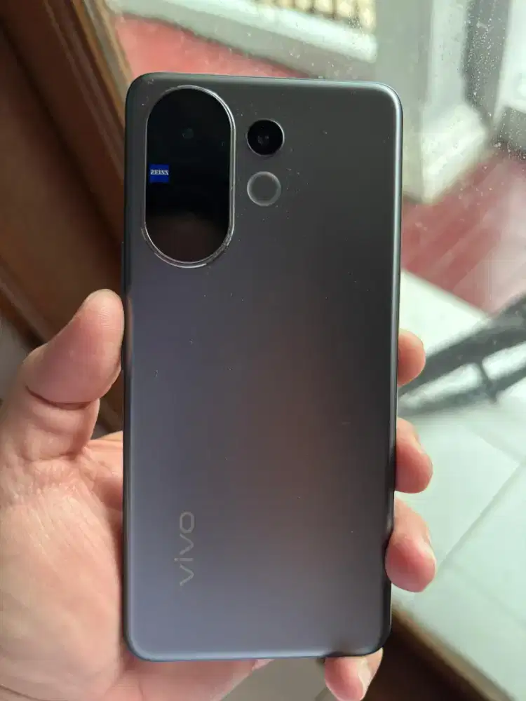 Vivo V60 8/256 Grey Second