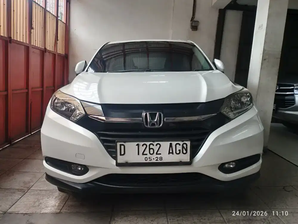 Mulus HR-V E CVT 2018 Putih