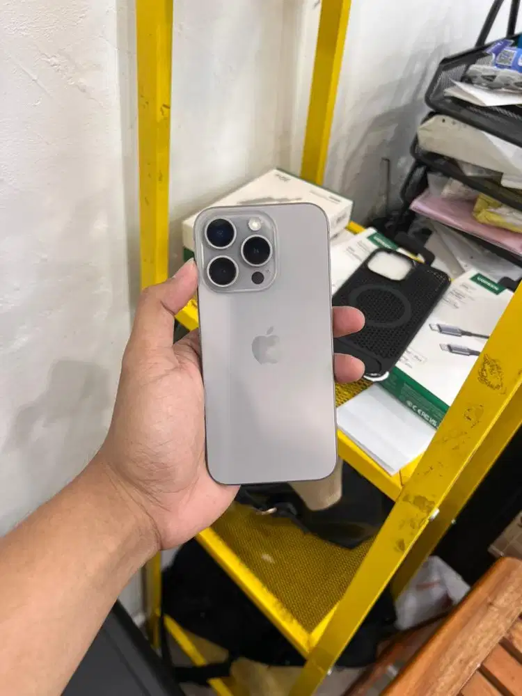 15 Pro 128 iBox Natural Second