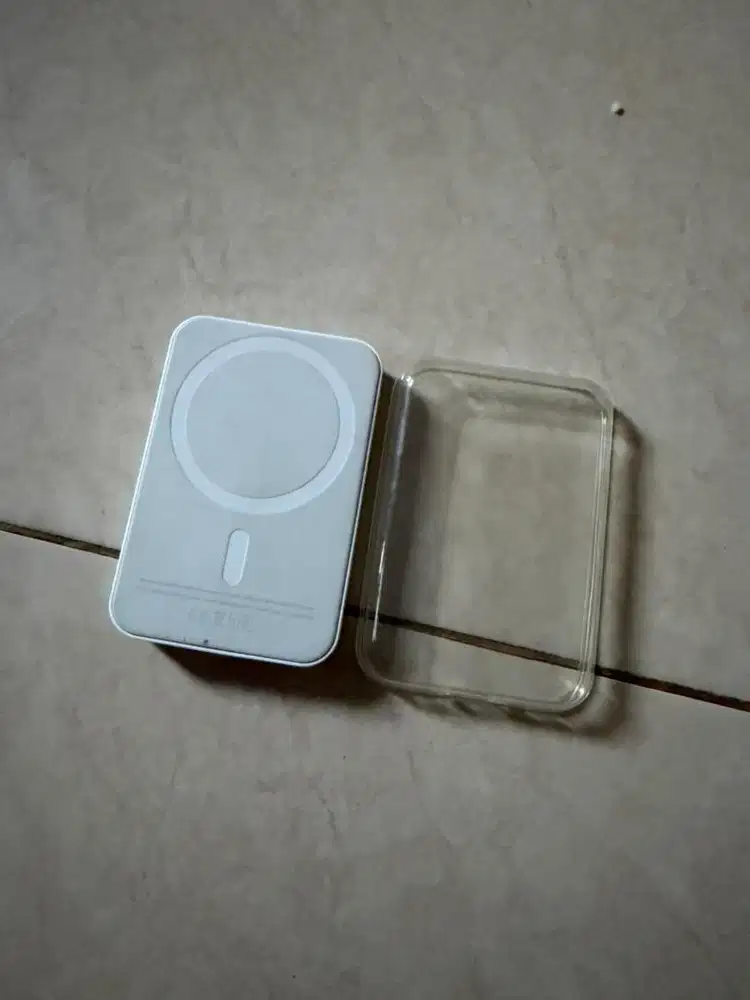 apple magsafe battery pack powerbank wireless magnetic