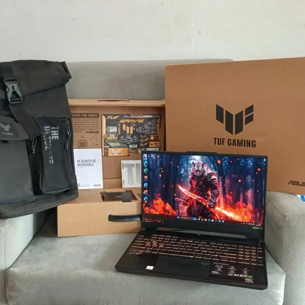 Asus TUF Ryzen 7-7735HS RTX4060 8GB RAM 16GB Garansi Mei Fullset
