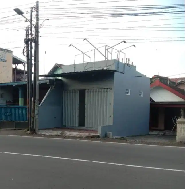 Disewakan Kios Tepi jalan raya